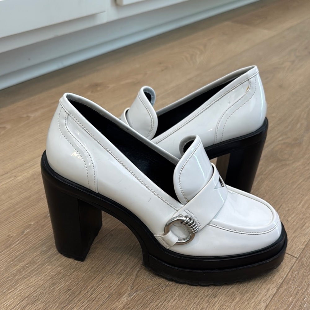 Gianni Bini White Patent Loafer Platform Heels